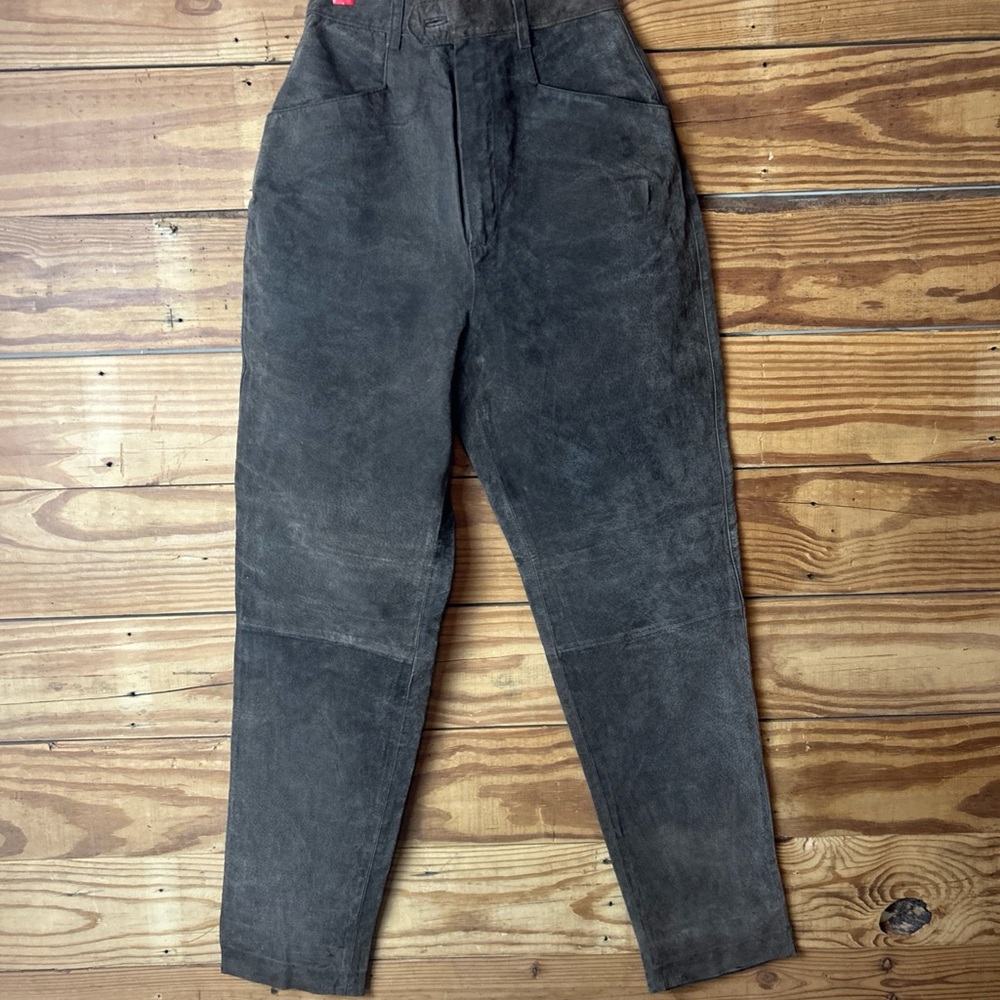 Vtg leather high waisted leather pants by Savannah